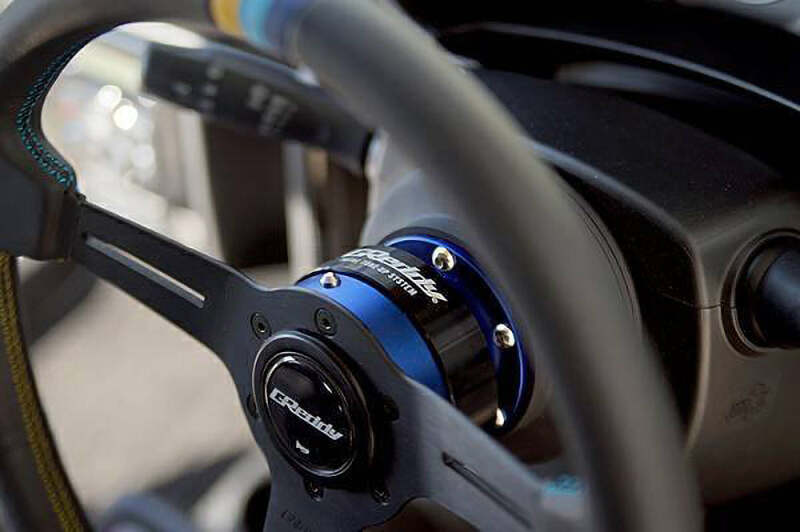 GReddy Rapfix II Steering Wheel Quick Release Hub